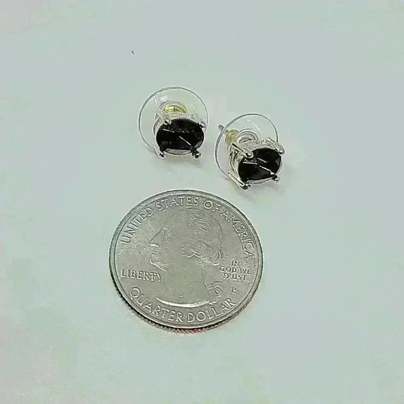 Beautiful Silver Amethyst Crystal Earrings - Picture 2 of 4